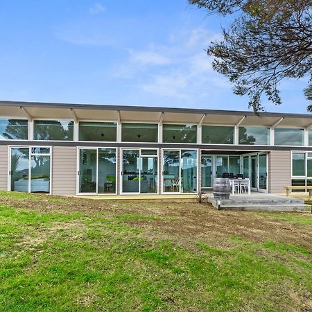 Paroa Bay Chalets - Te Whare Tui Расселл Экстерьер фото