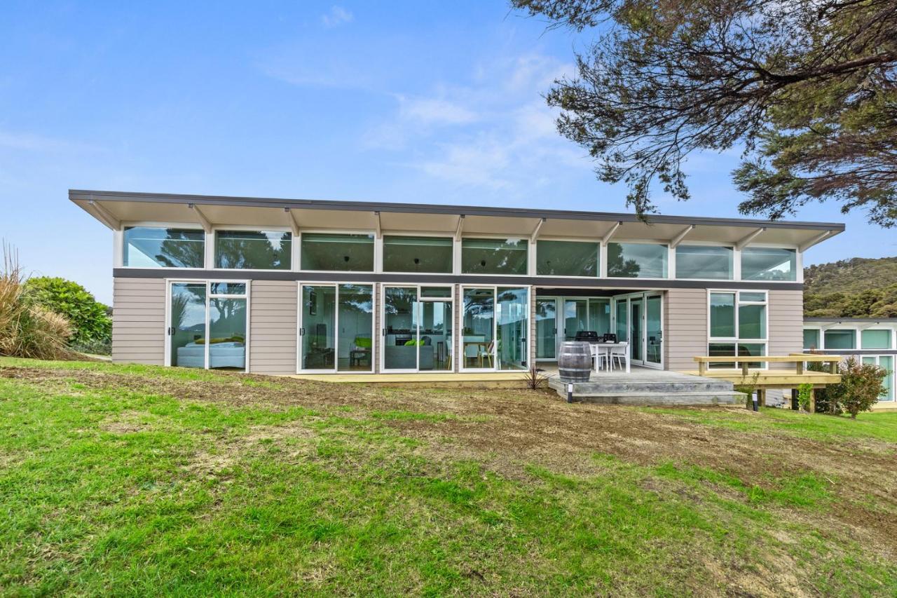 Paroa Bay Chalets - Te Whare Tui Расселл Экстерьер фото